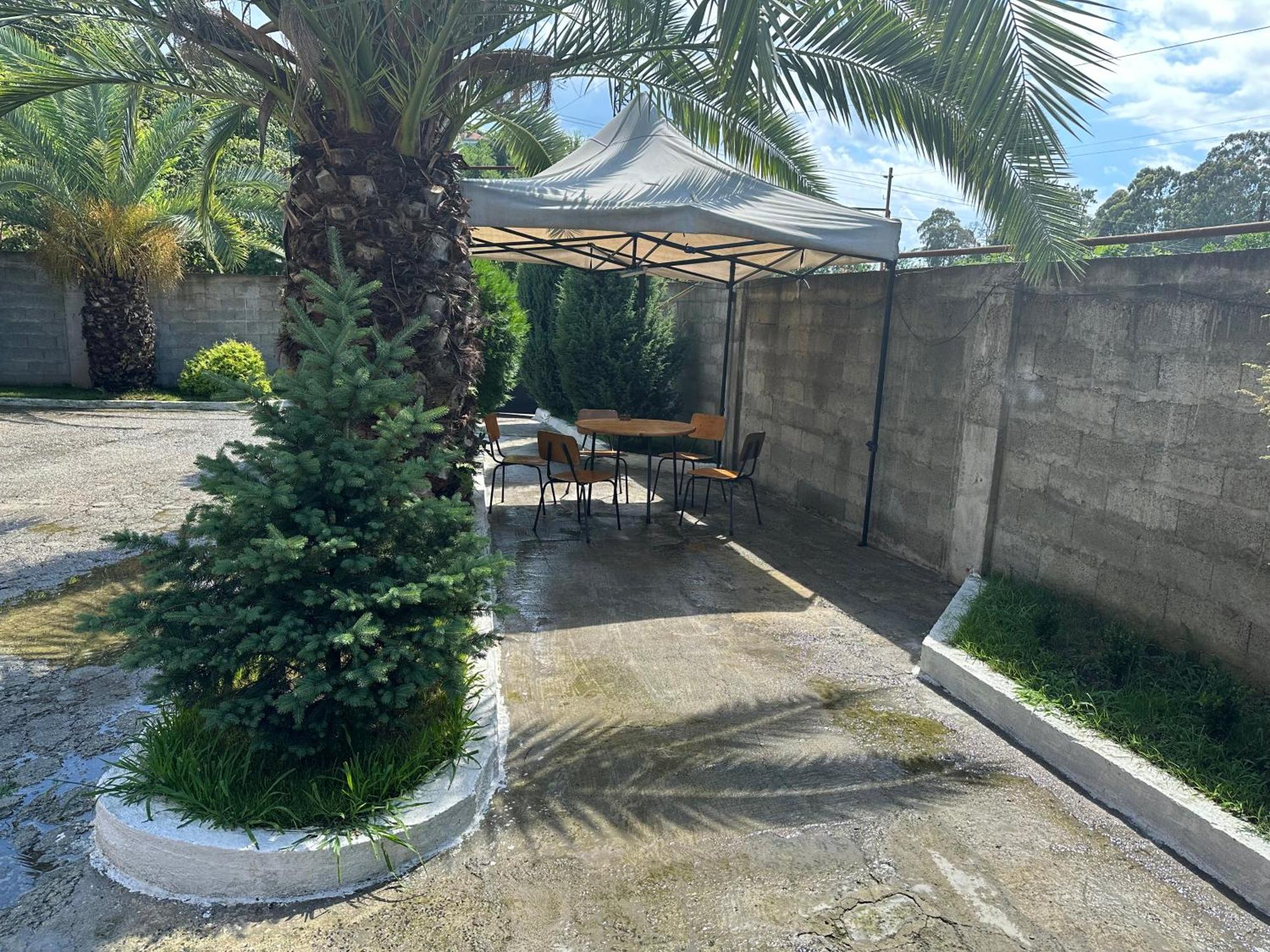 Green House Kobuleti Luaran gambar