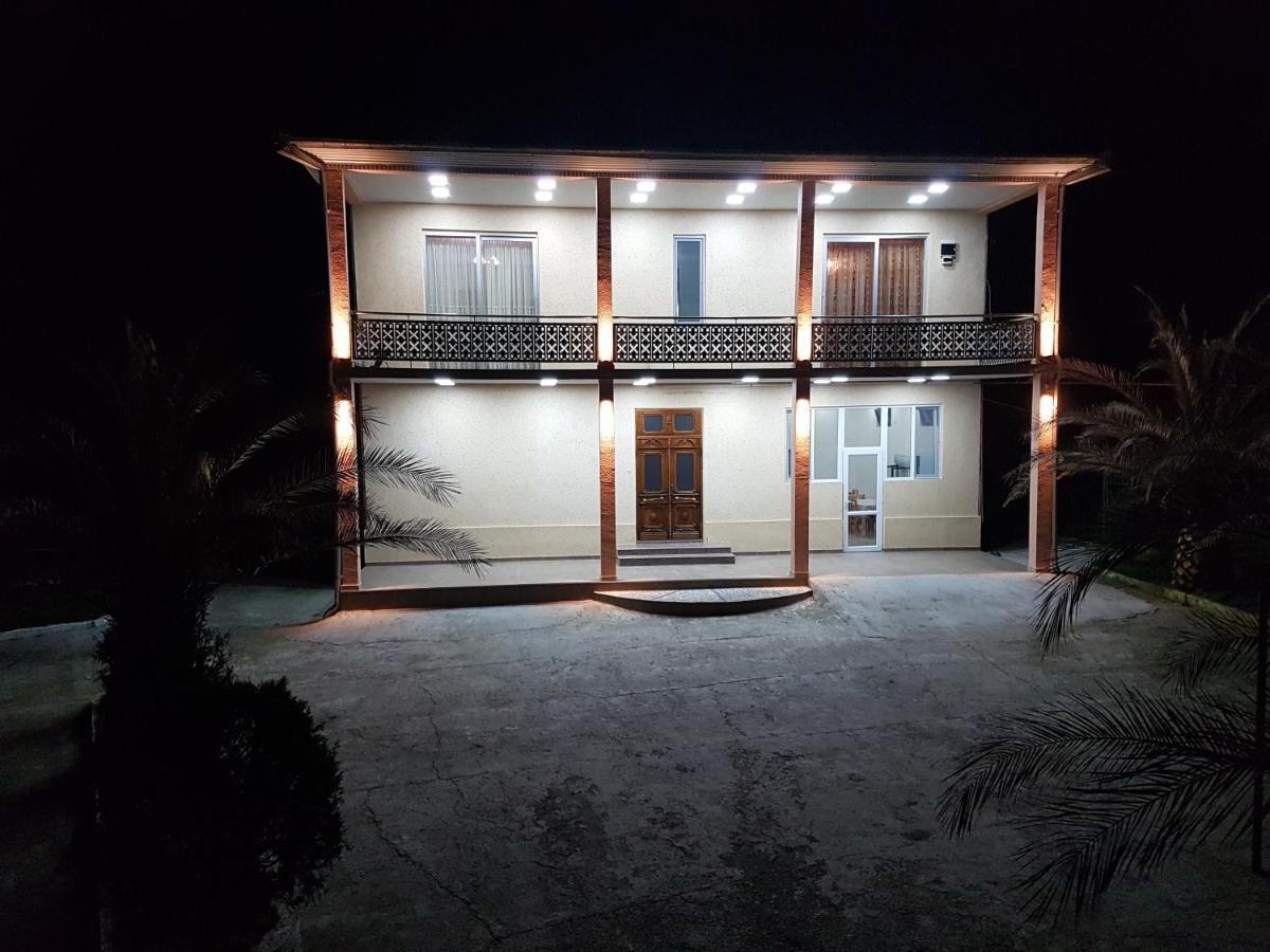 Green House Kobuleti Luaran gambar